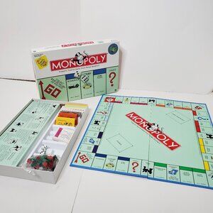 Monopoly 1999 Parker Brothers with Winning Money Token